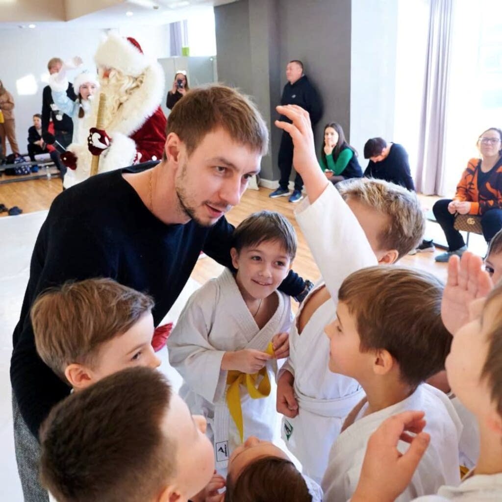 Школа мужества Сергея Камнева в Челябинске - детский городской лагерь для мальчиков